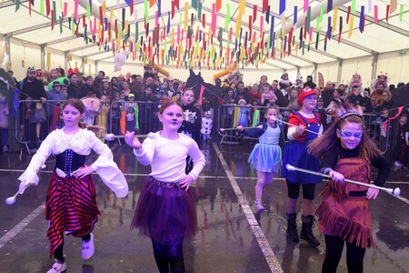 OTROŠKA MAŠKARADA 02 FOTO LJUBO VUKELIČ